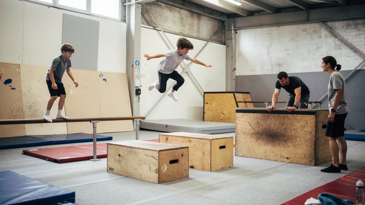 KI-generiertes Bild zu Die Halle – Creation Center Oberhafen