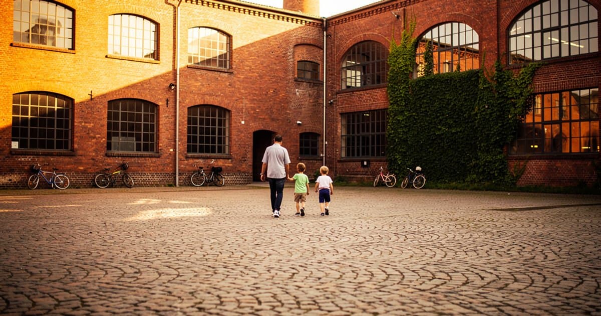 Barmbek mit Kindern: Museum, Puppen und Kanal