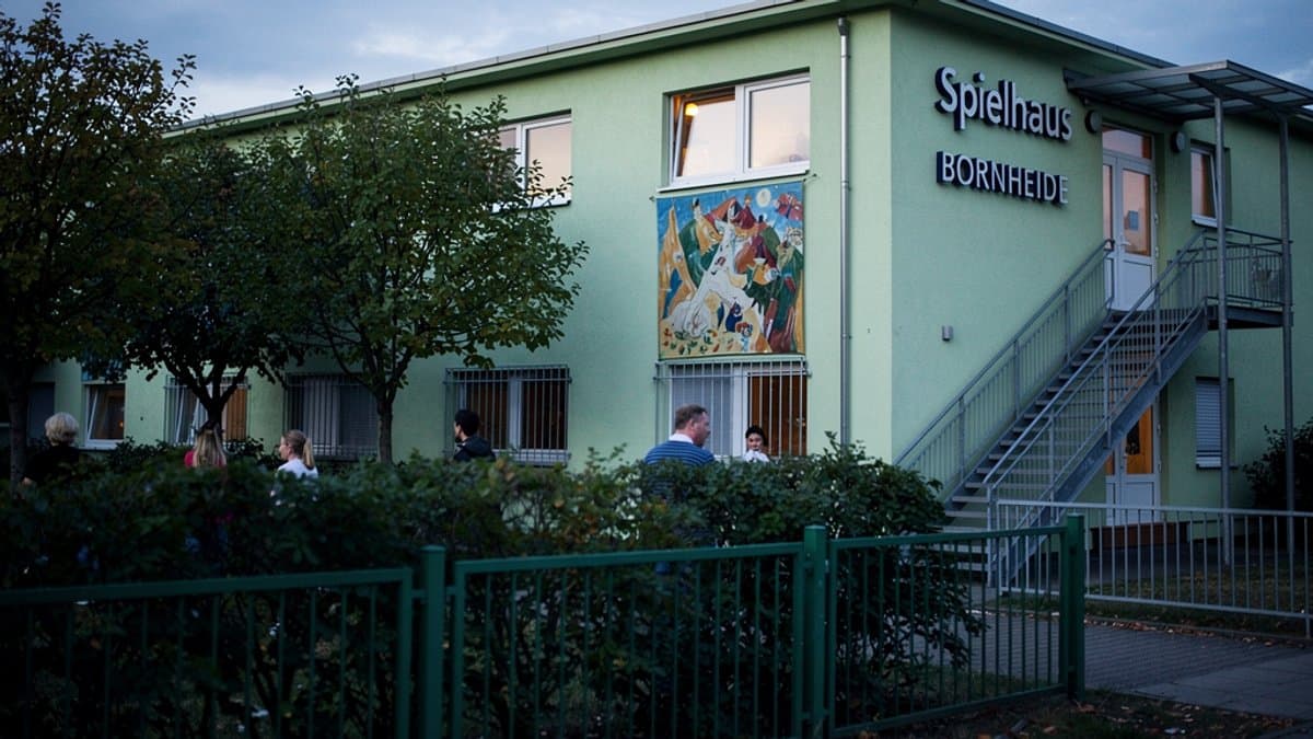 KI-generiertes Bild zu Spielhaus Bornheide
