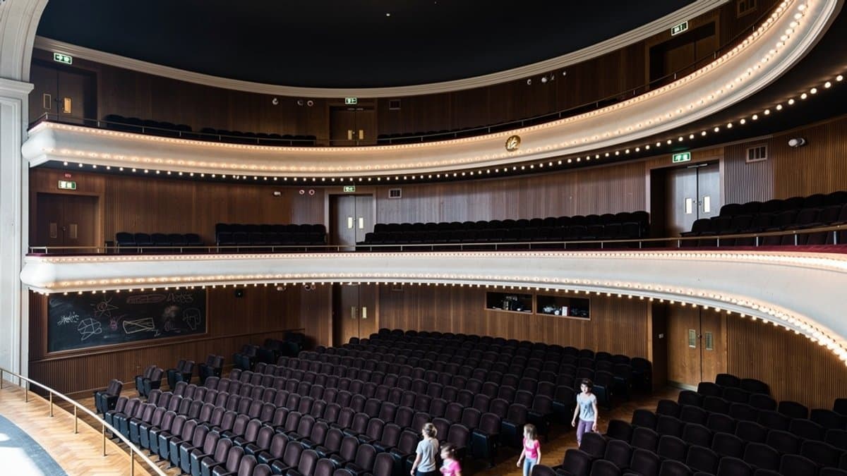 KI-generiertes Bild zu Thalia Theater